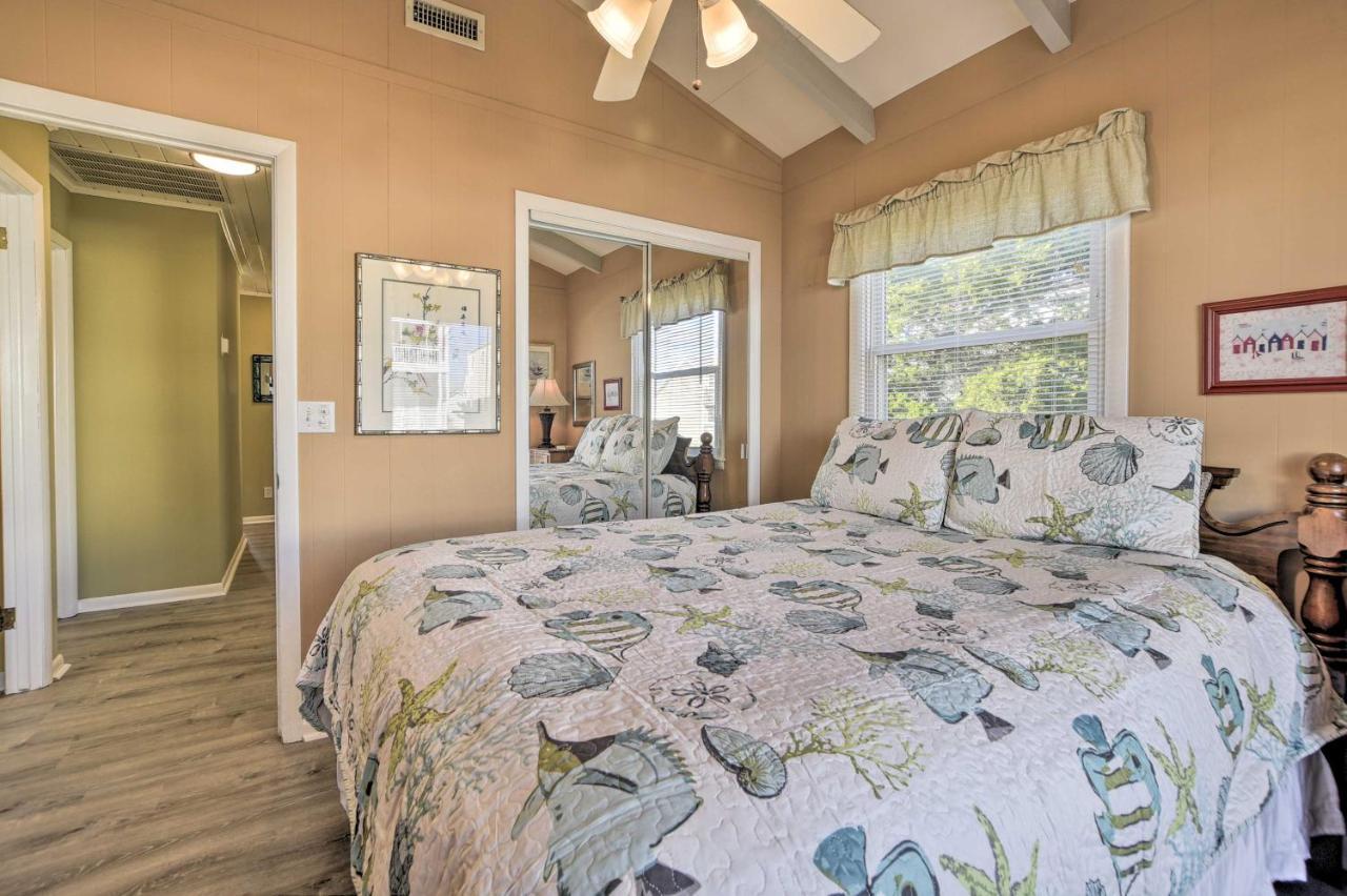 Holden Beach Family Abode - Steps To Ocean! Extérieur photo