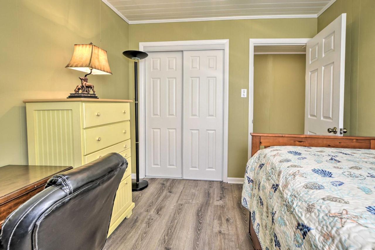 Holden Beach Family Abode - Steps To Ocean! Extérieur photo