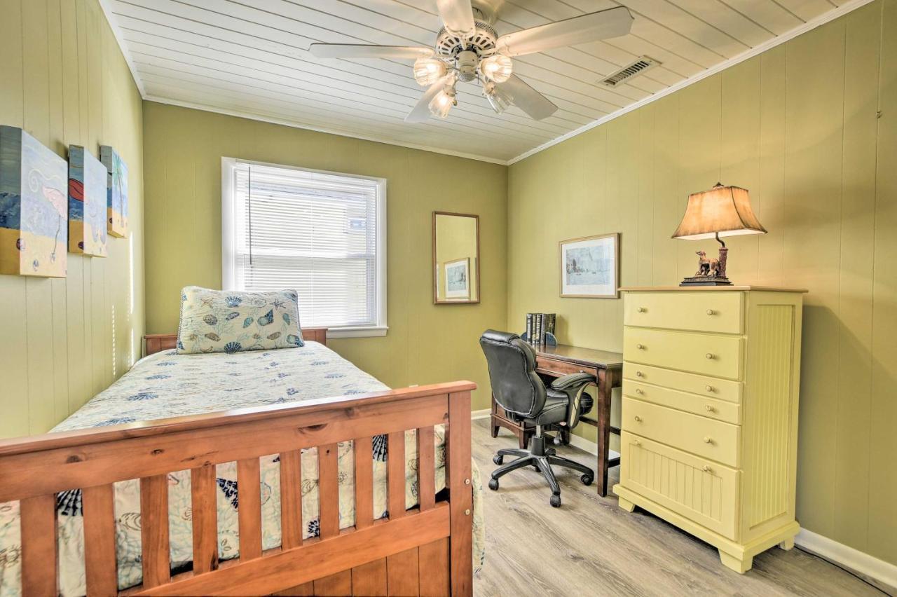 Holden Beach Family Abode - Steps To Ocean! Extérieur photo